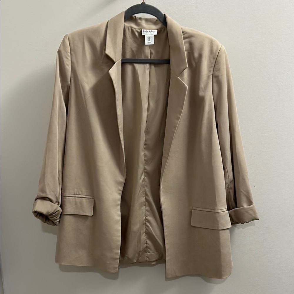 Nicole Miller Open Front Beige Blazer